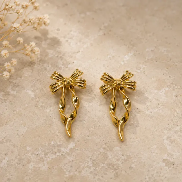 Elegant Gold Twist Bow Earrings