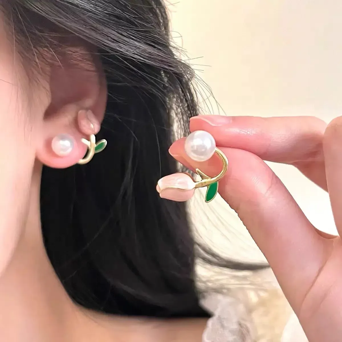 Rose Pearl Floral Earrings – Elegant & Stylish